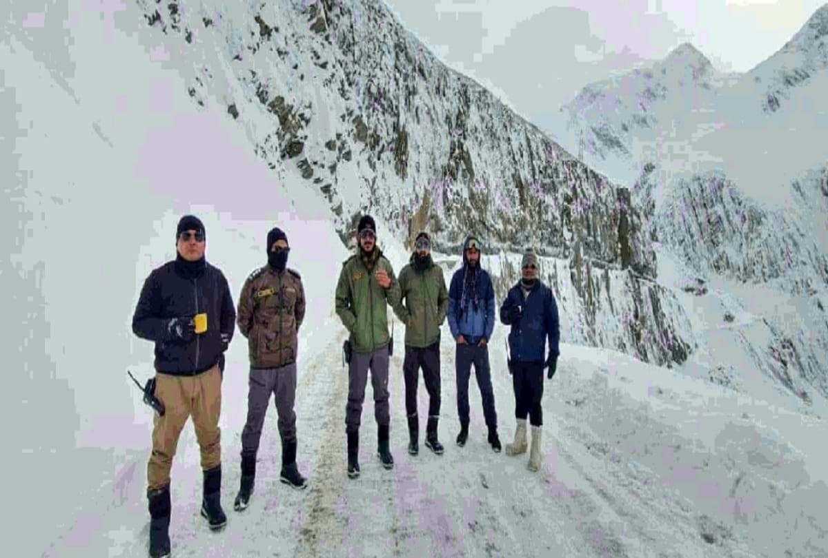 Operation Snow Leopard to keep Ladakh connected to other states of the country for the first time in snowfall