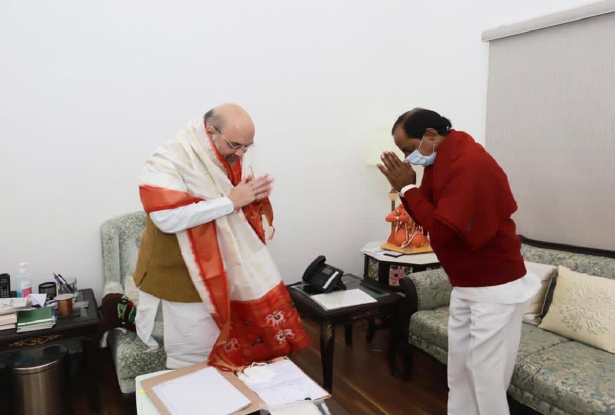 Telangana Chief Minister K Chandrashekhar Rao met Union Home Minister Amit Shah