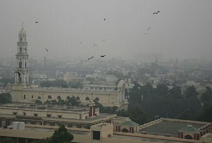 Agra Air worsens in Sanjay Place before Diwali AQI 01 Most pollution here