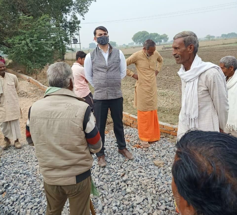 Notice to the contractor on making a poor road