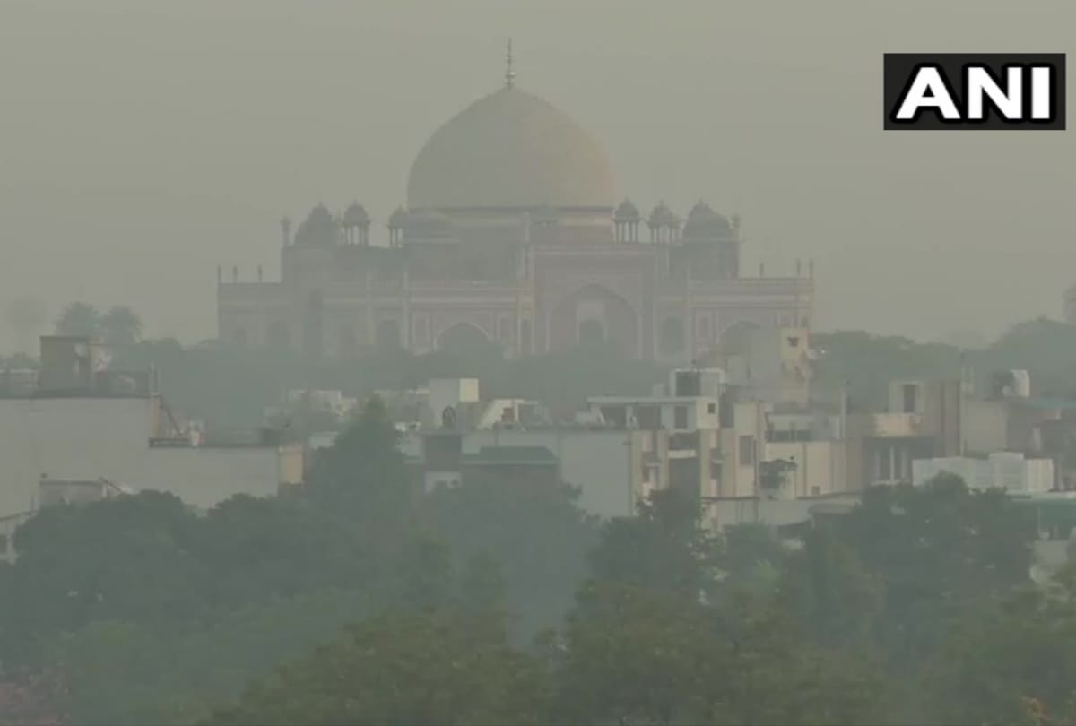 Delhi NCR weather update dense for in morning rain likely today air quality update remain in poor to very poor category