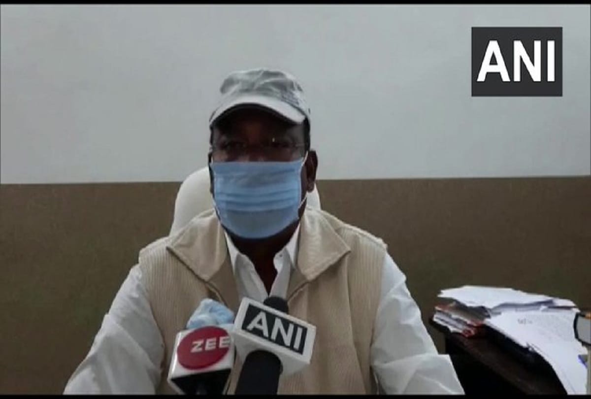 Naxalites kidnap three mine workers in Chhattisgarh