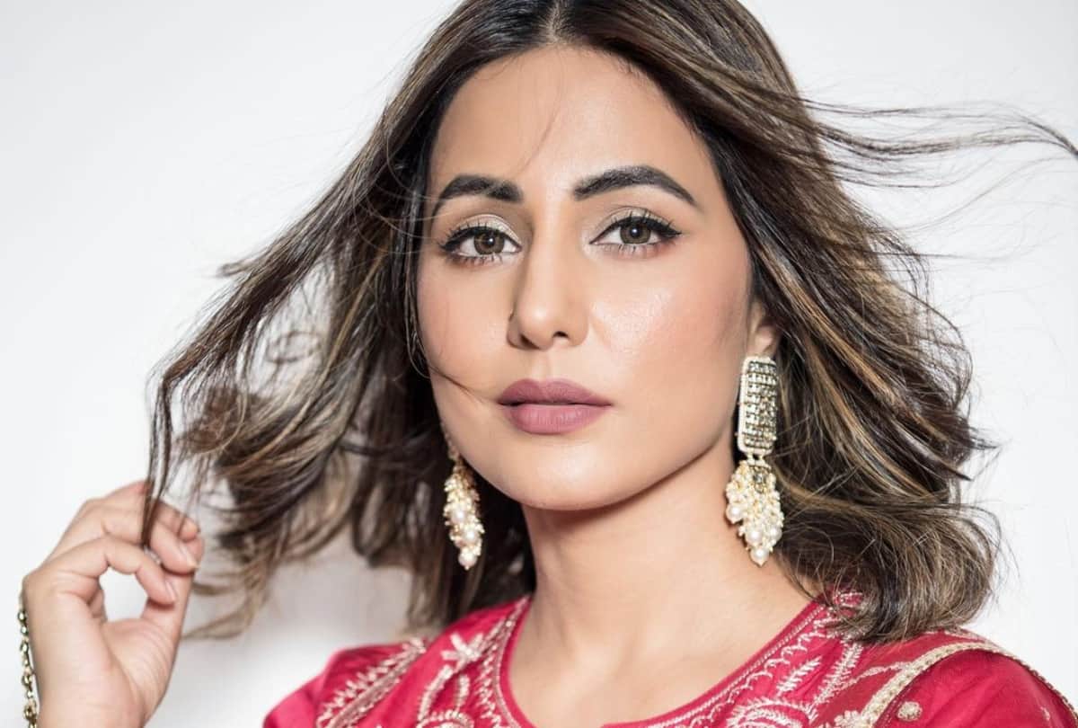 hina khan recently share wearing pink tulle gown troll for its look