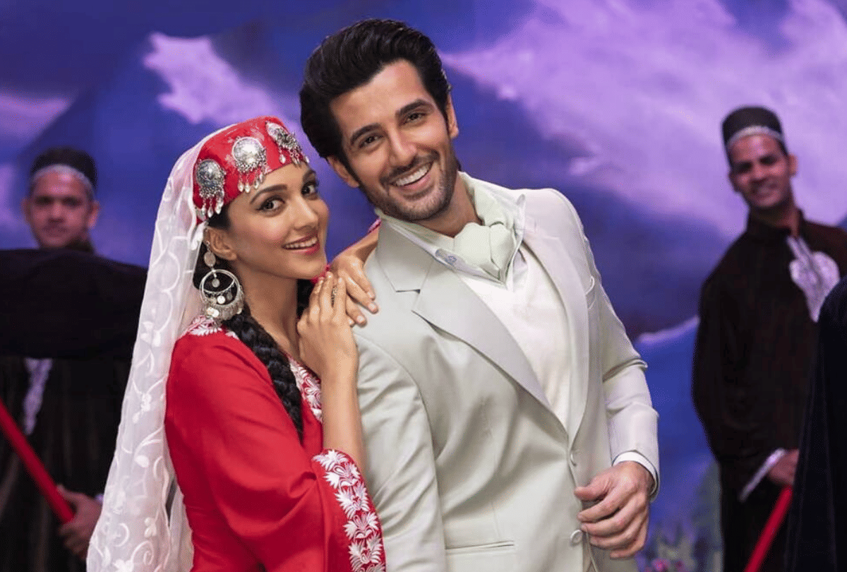 Indoo Ki Jawani Review by Pankaj Shukla Kiara advani Aditya seal Mallika dua abir sengupta