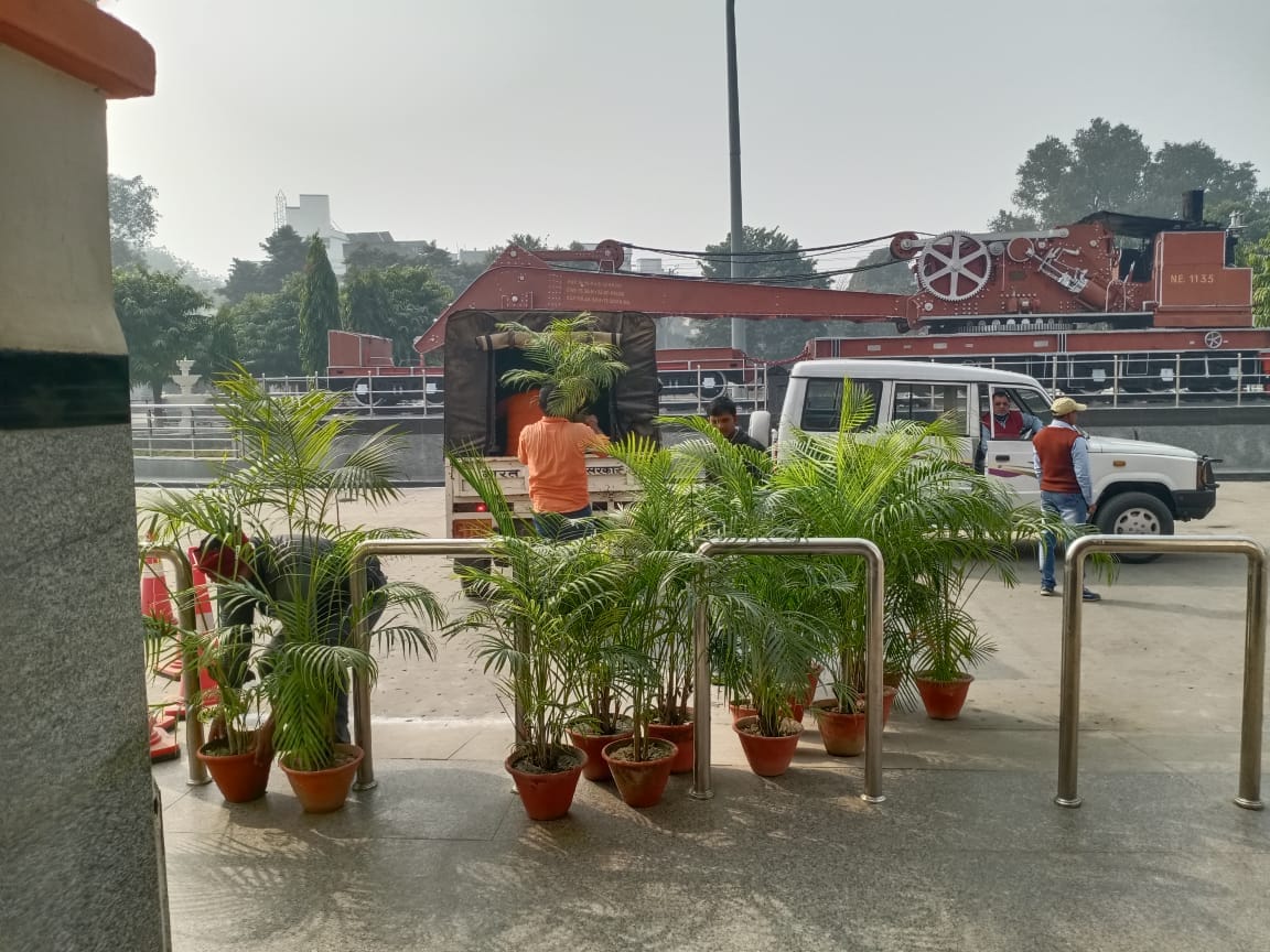  GM of Northeast Railway visits Varanasi saplings removed from station as soon as they go