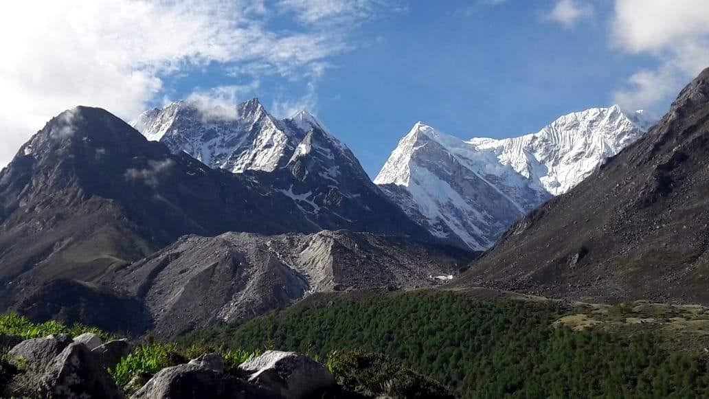 Snowfall in Badrinath peaks and Kedarnath