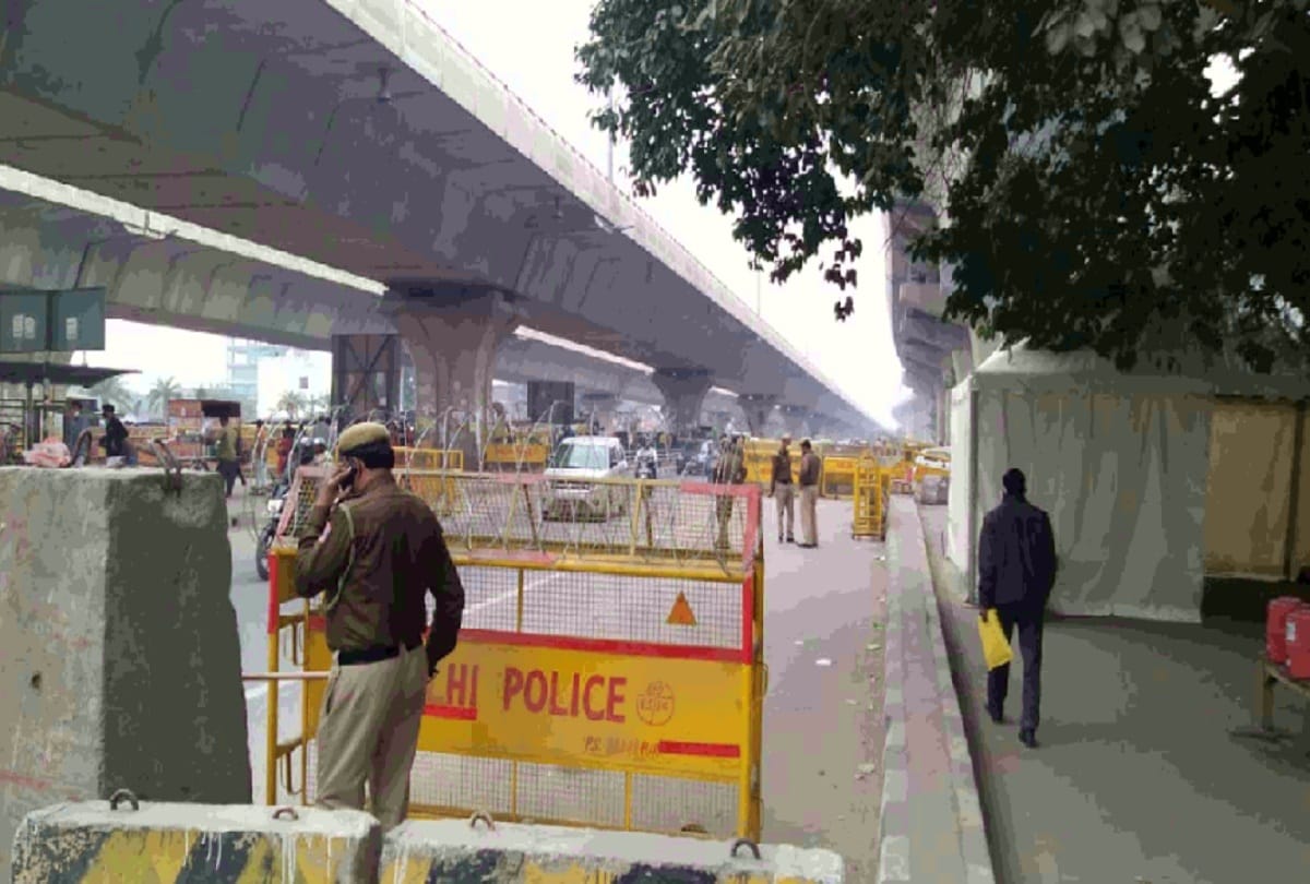 check status of the route before going out in delhi