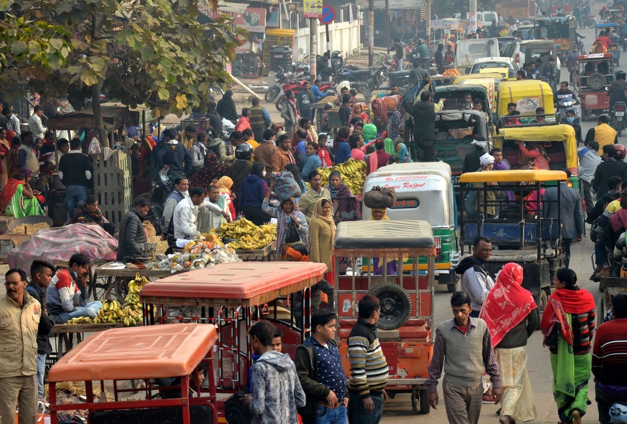 Traffic light and encroachment causes of jam in city