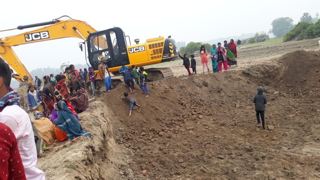 Copper coins found in mound excavation for Six Lane in Mau, UP