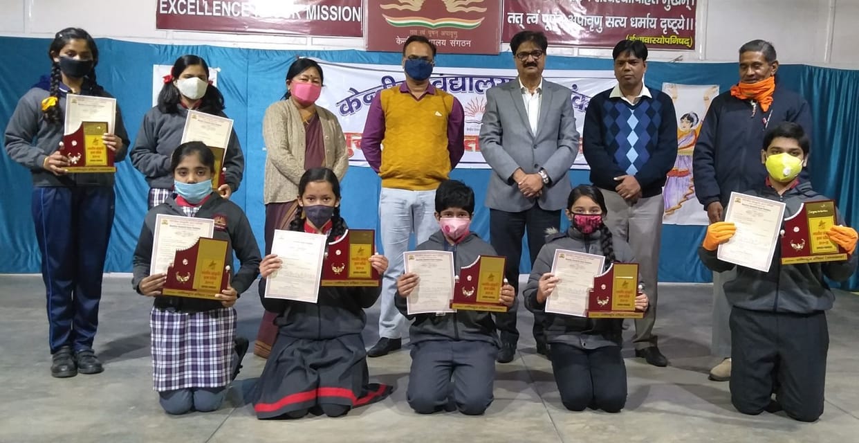 Meritorious students honored the girl students