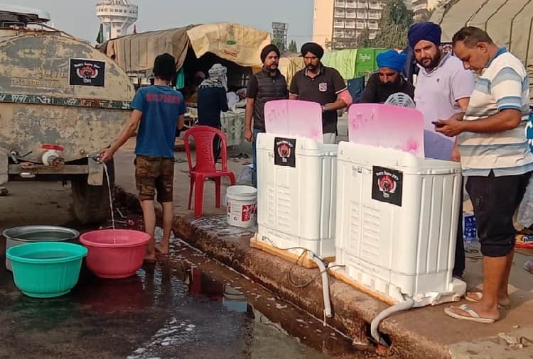 Farmers protesting in Sonipat set daily routine, see pics