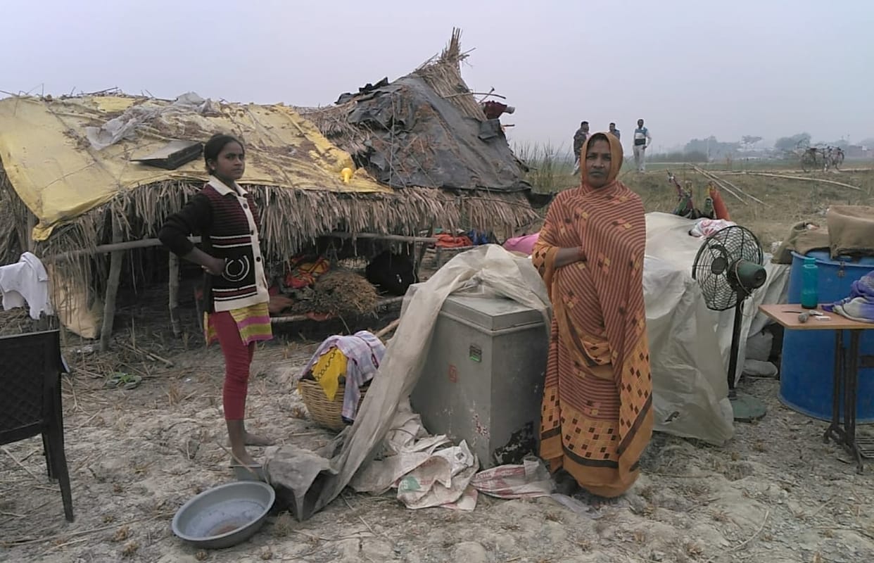 Ashiana broken, night passed under polythene