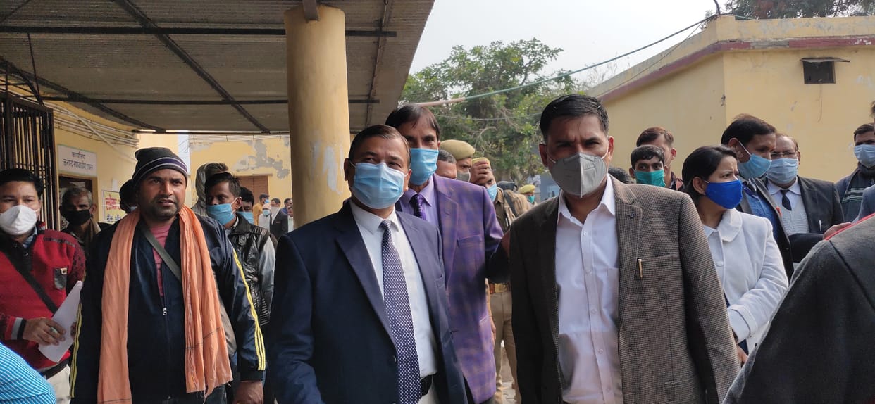 1739 case solve in national lok adalat