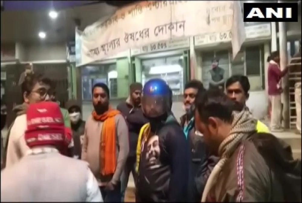 West Bengal: A BJP worker died allegedly after TMC workers attacked, while 6 others are critically injured
