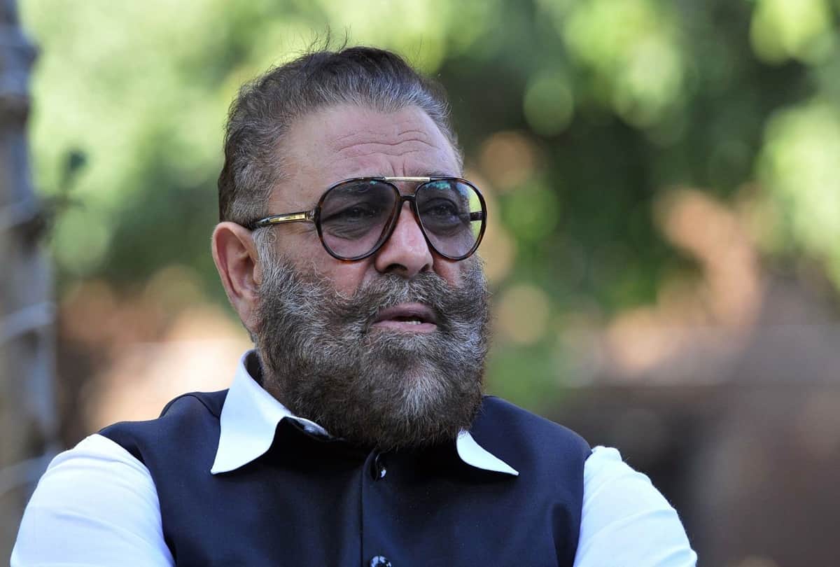vivek agnihotri terminates yograj singh from his movie his speech on farmers protest