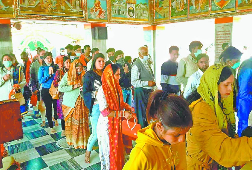 Uttarakhand News: Pilgrims crowd in Sidhbali Dham Mandir Kotdwar