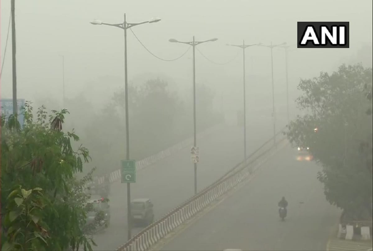 Delhi NCR weather updates AQI reaches dangerous level even after rainfall