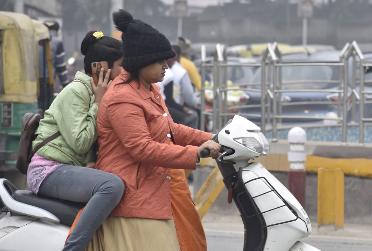cold winds and heavy rain surge cold in gorakhpur