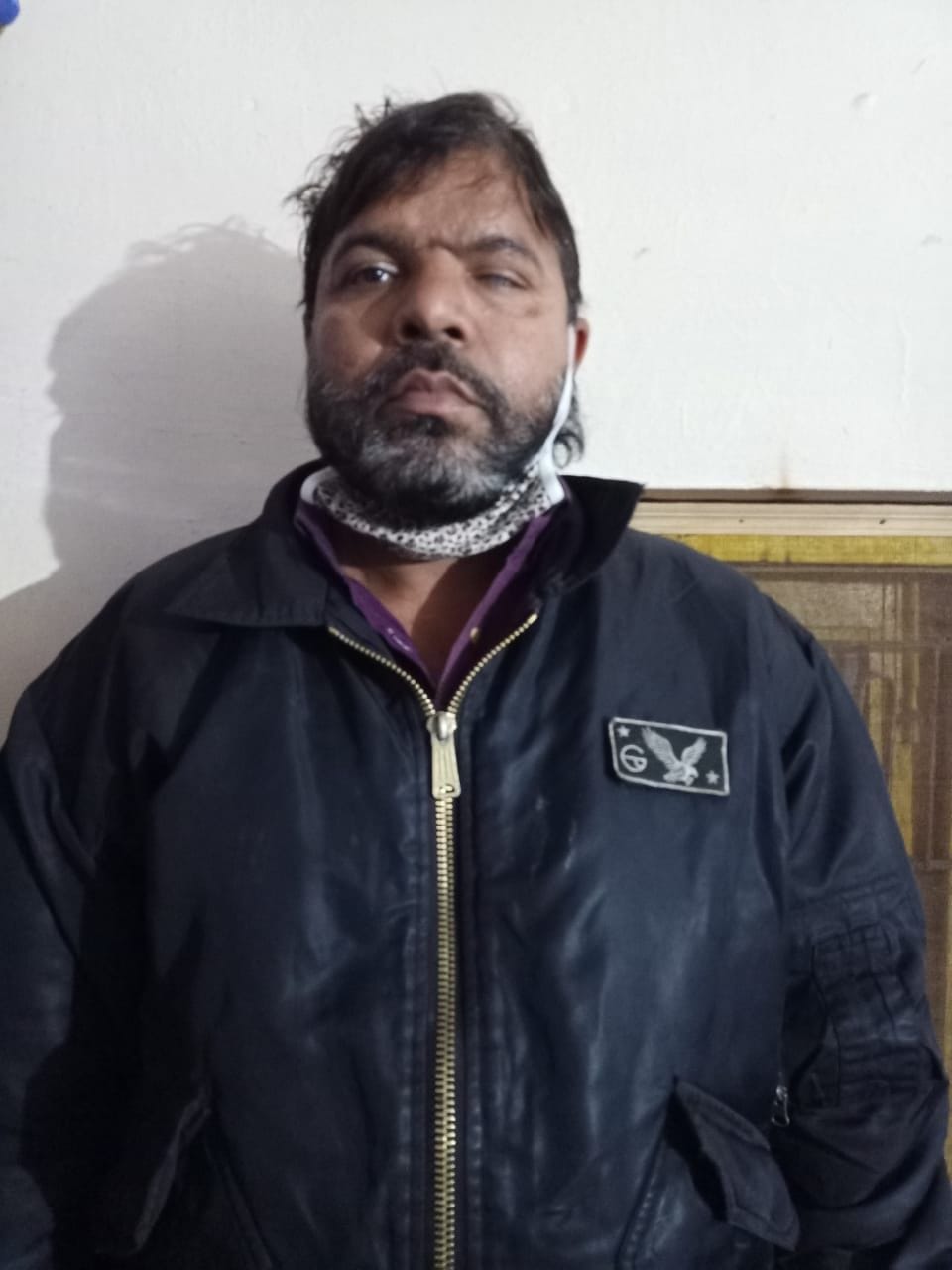 A history sheeter caught robbing the mother of a MP representative
