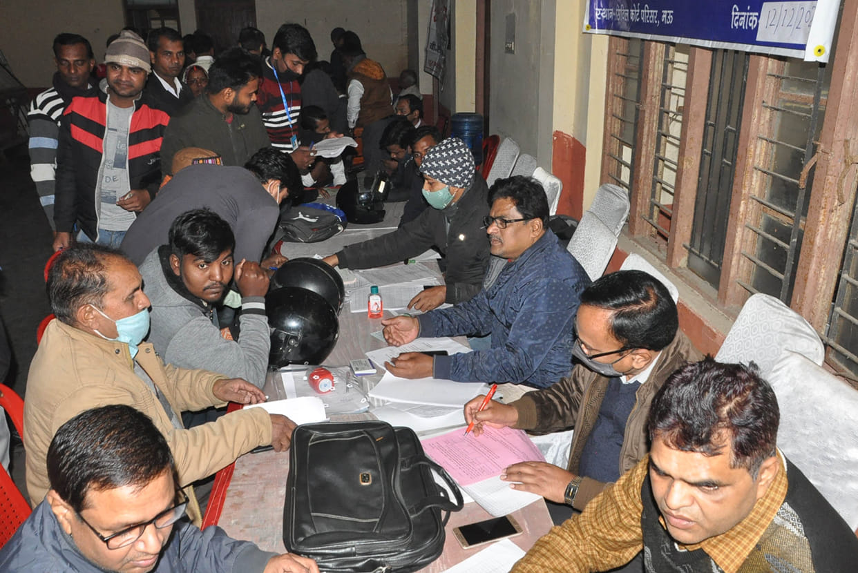 Disposal of 2000 cases in National Lok Adalat