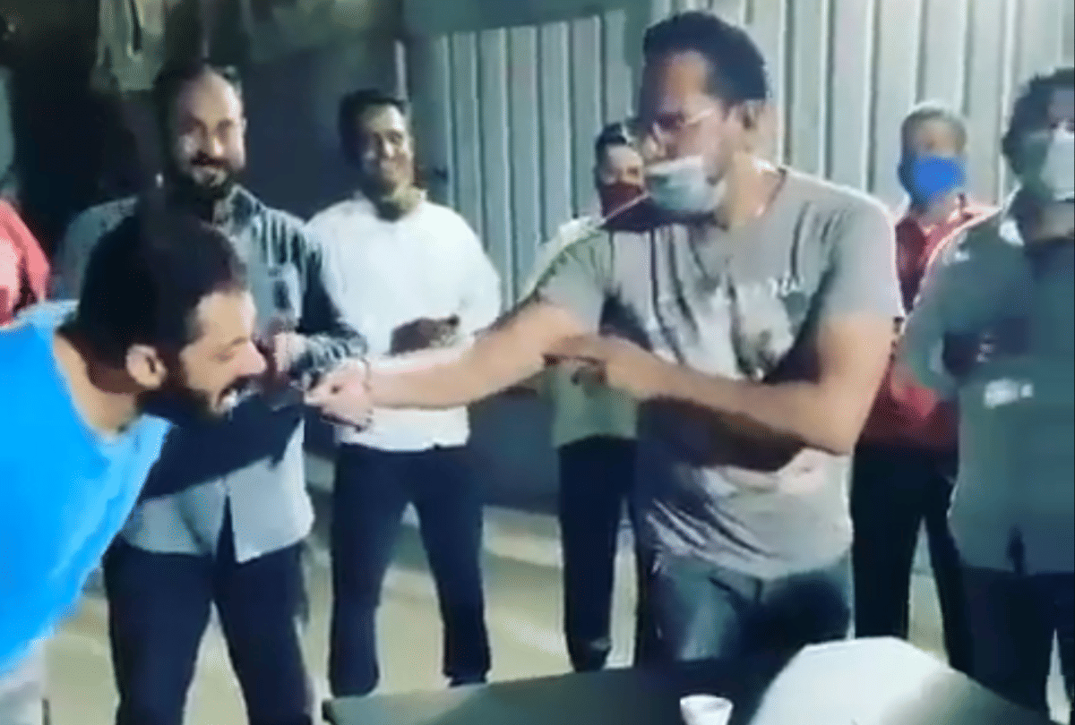 Salman Khan attends bodyguard birthday celebrations but refuses to eat cake