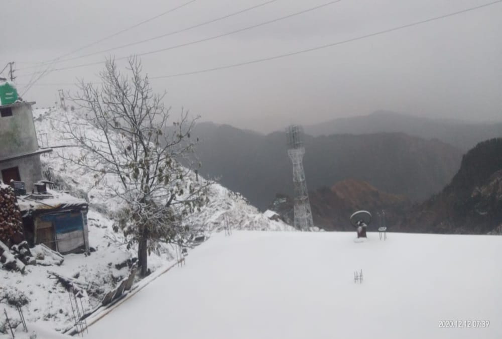 Weather Forecast Today Update in Uttarakhand News: Snow Covered Hill Station Chakrata Beautiful Visuals