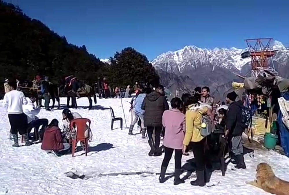 Weather Forecast of Uttarakhand news: Snowfall Expected on New Year 2021 on Hilly Area