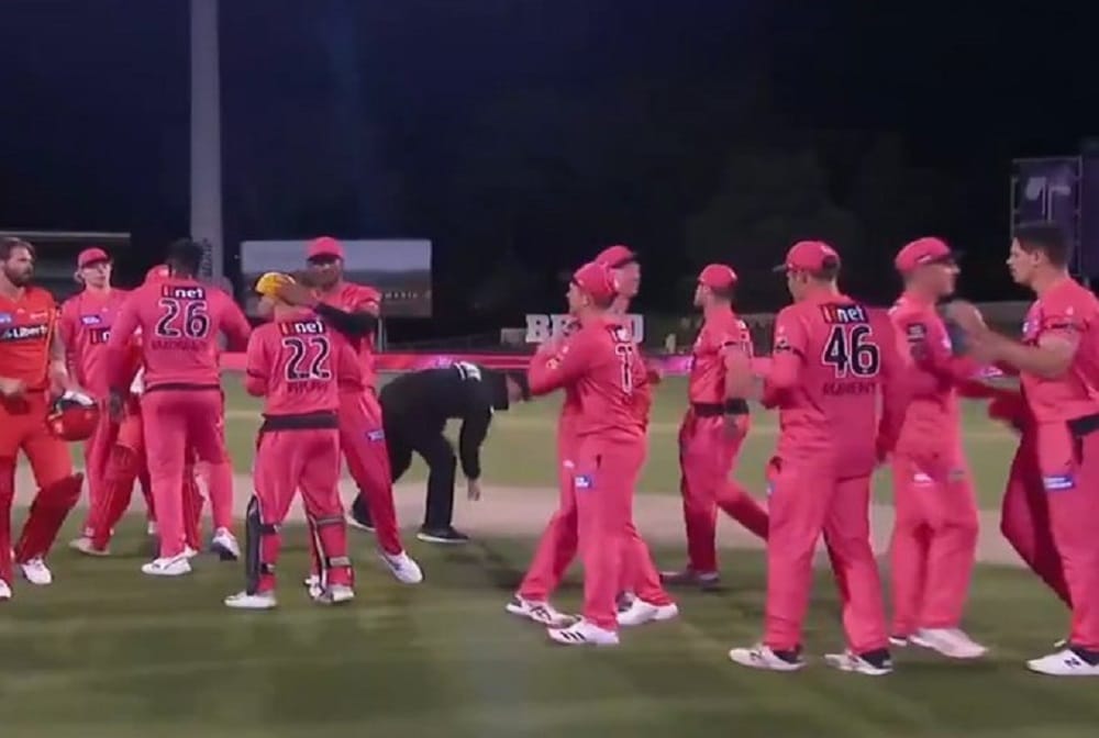 The biggest victory in the history of the BBL, Sixers won by 145 runs against Melbourne Renegades