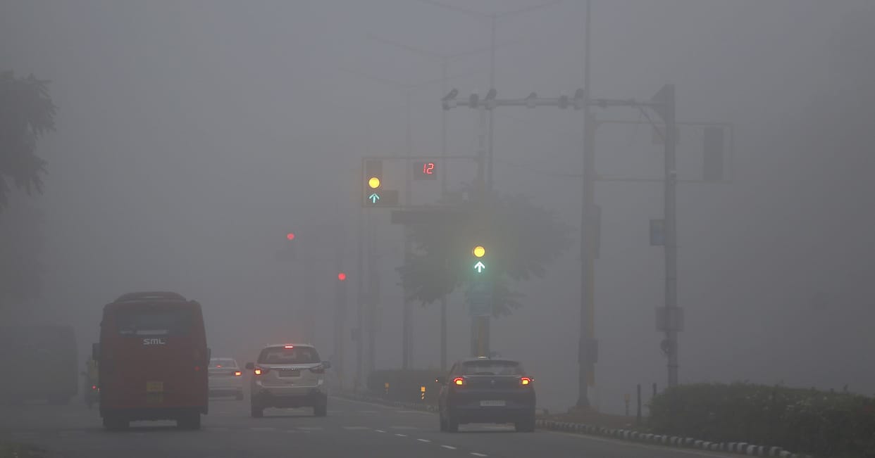 Cold winter knocked with fog, Sunday was the coldest day