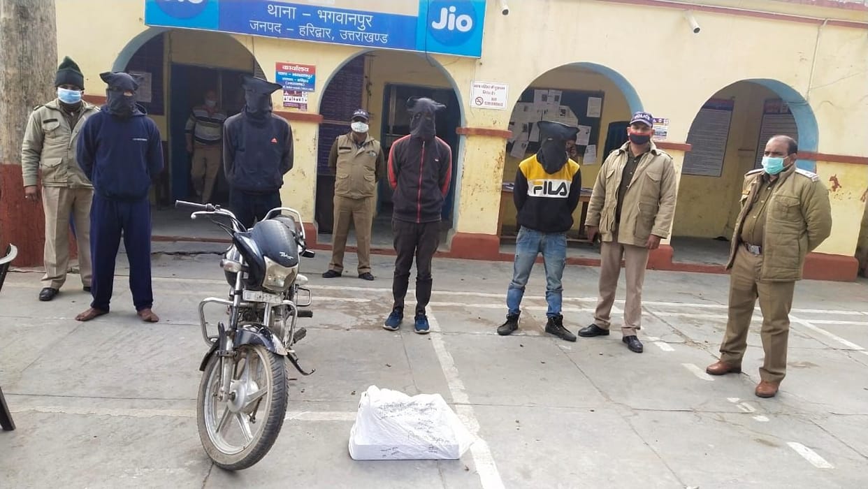 Shop stolen machine to complete addiction