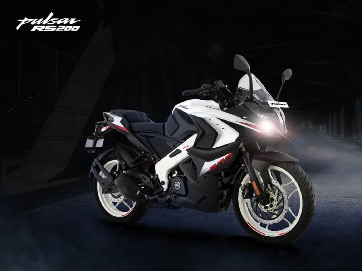 These best performance racing indian Bikes comes with 6 speed gearbox transmission