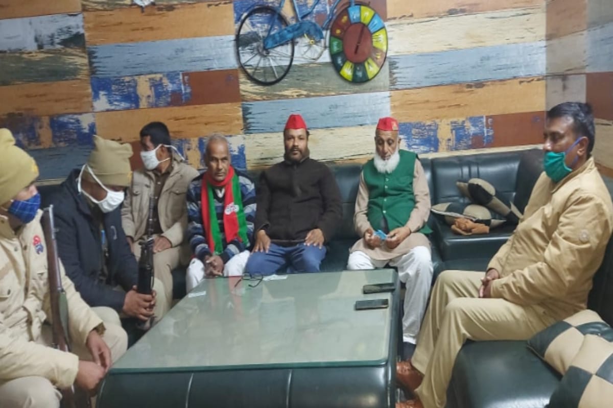 Farmers Protest: Farmers will encircle the Collectorate today, leaders are on hold, many detained