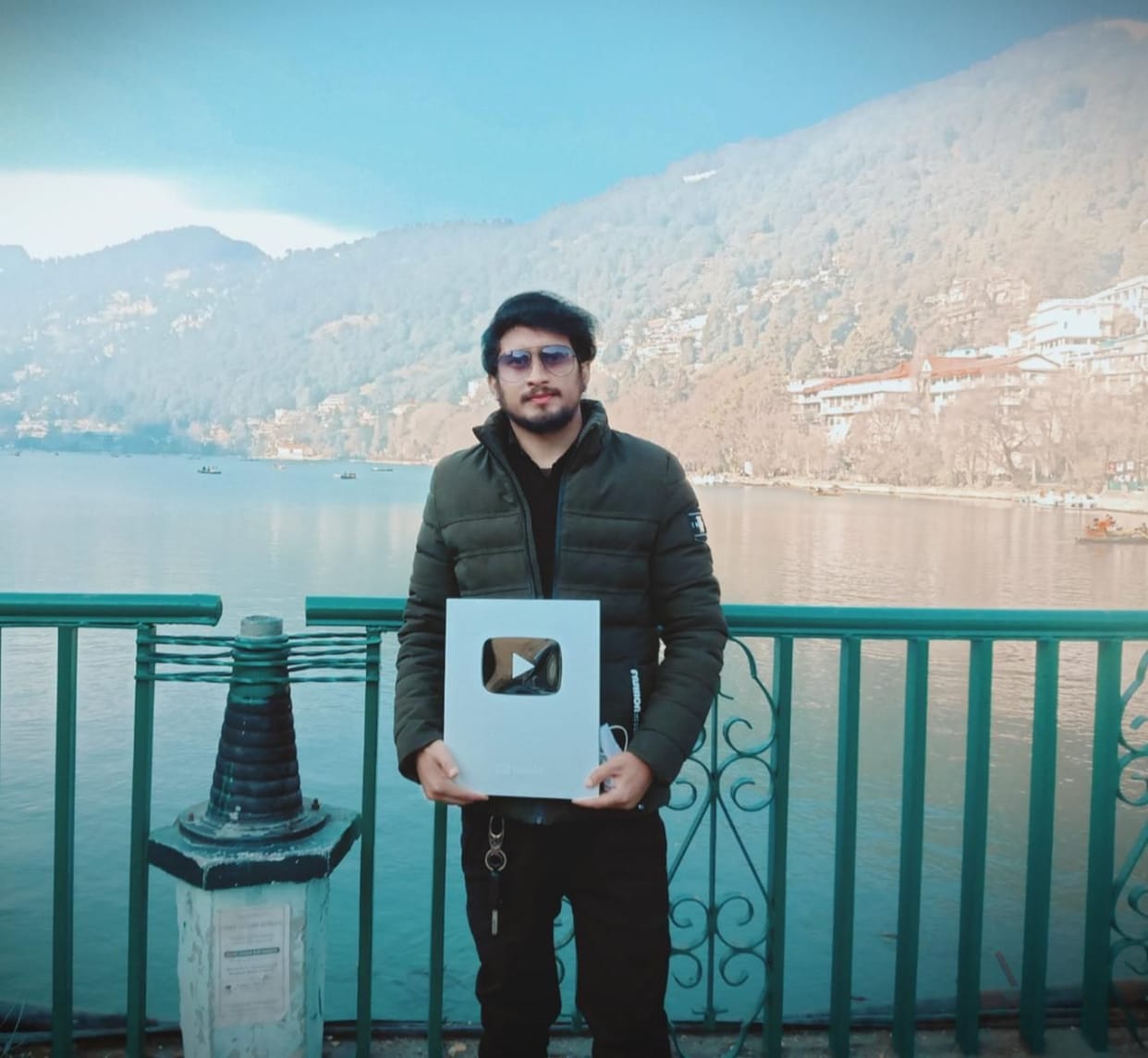 Sandeep gets silver play button from YouTube