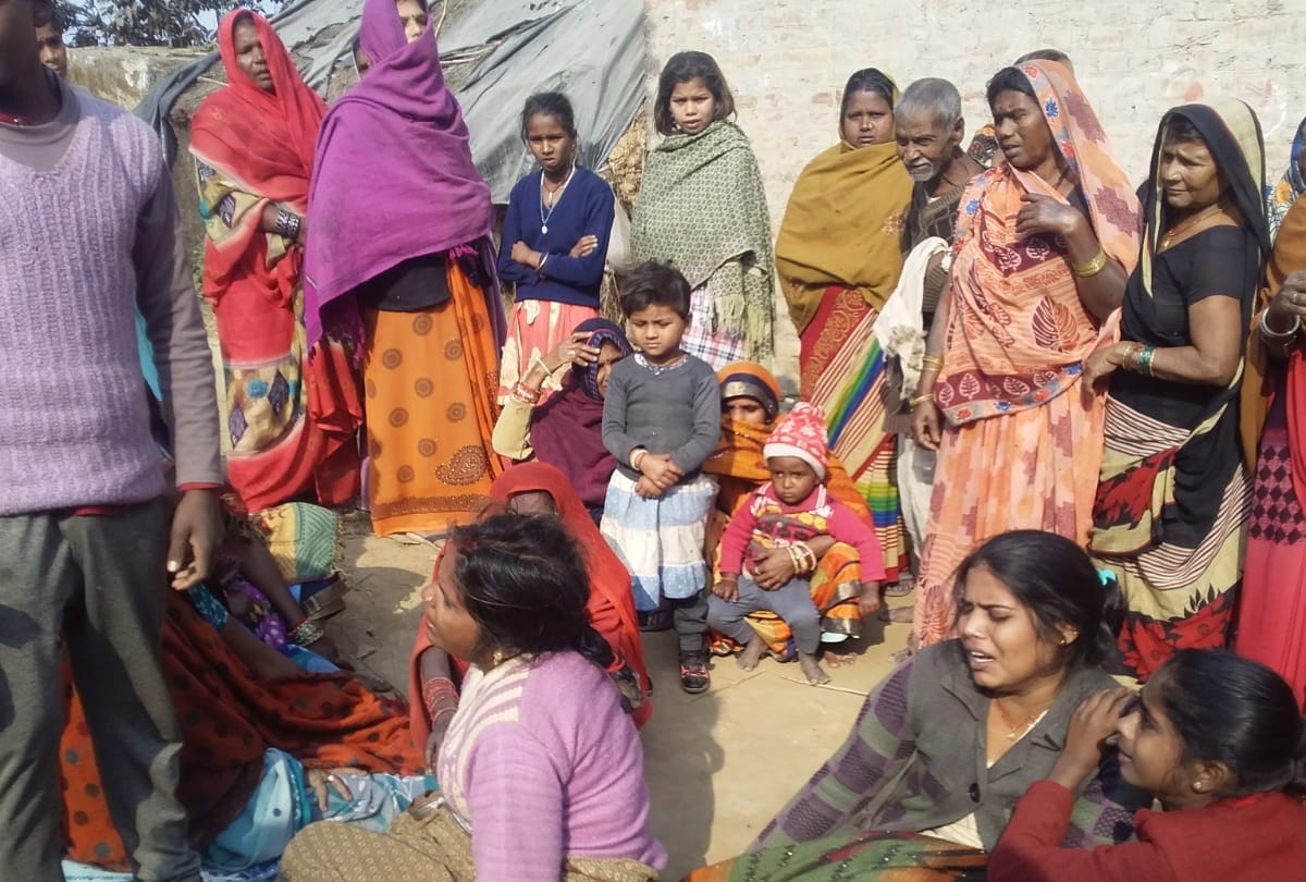 minor boy dead body found in river at maharajganj