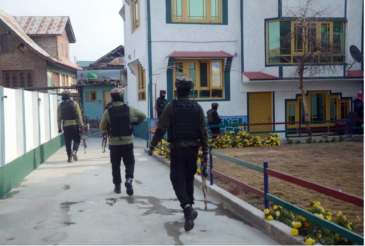 Terrorists who attacked pdp leader house got clue, teach lesson: DGP