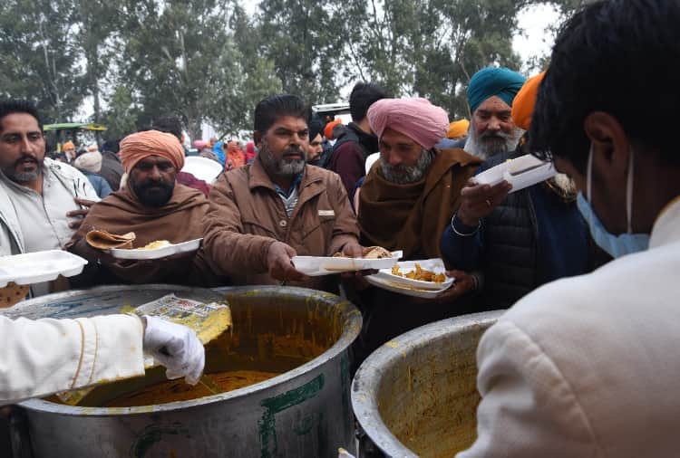 Punjab Congress protest at Shambhu border in Support of Farmers, see the photos