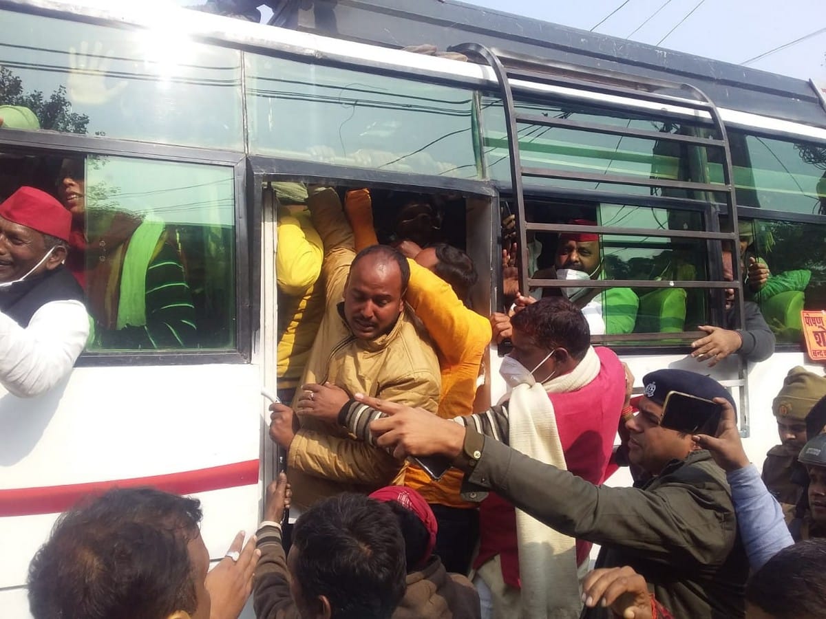 Kisan aandolan: Former MP and minister Om Prakash, more than 100 SP leader activists including MLA arrested in Ghazipur