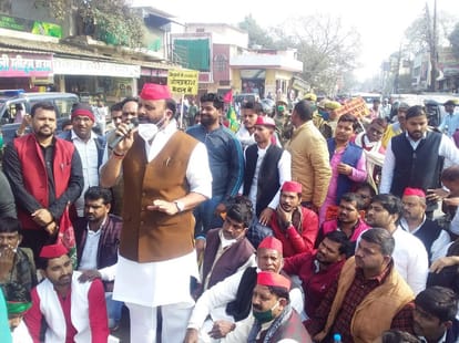 Kisan aandolan: Former MP and minister Om Prakash, more than 100 SP leader activists including MLA arrested in Ghazipur