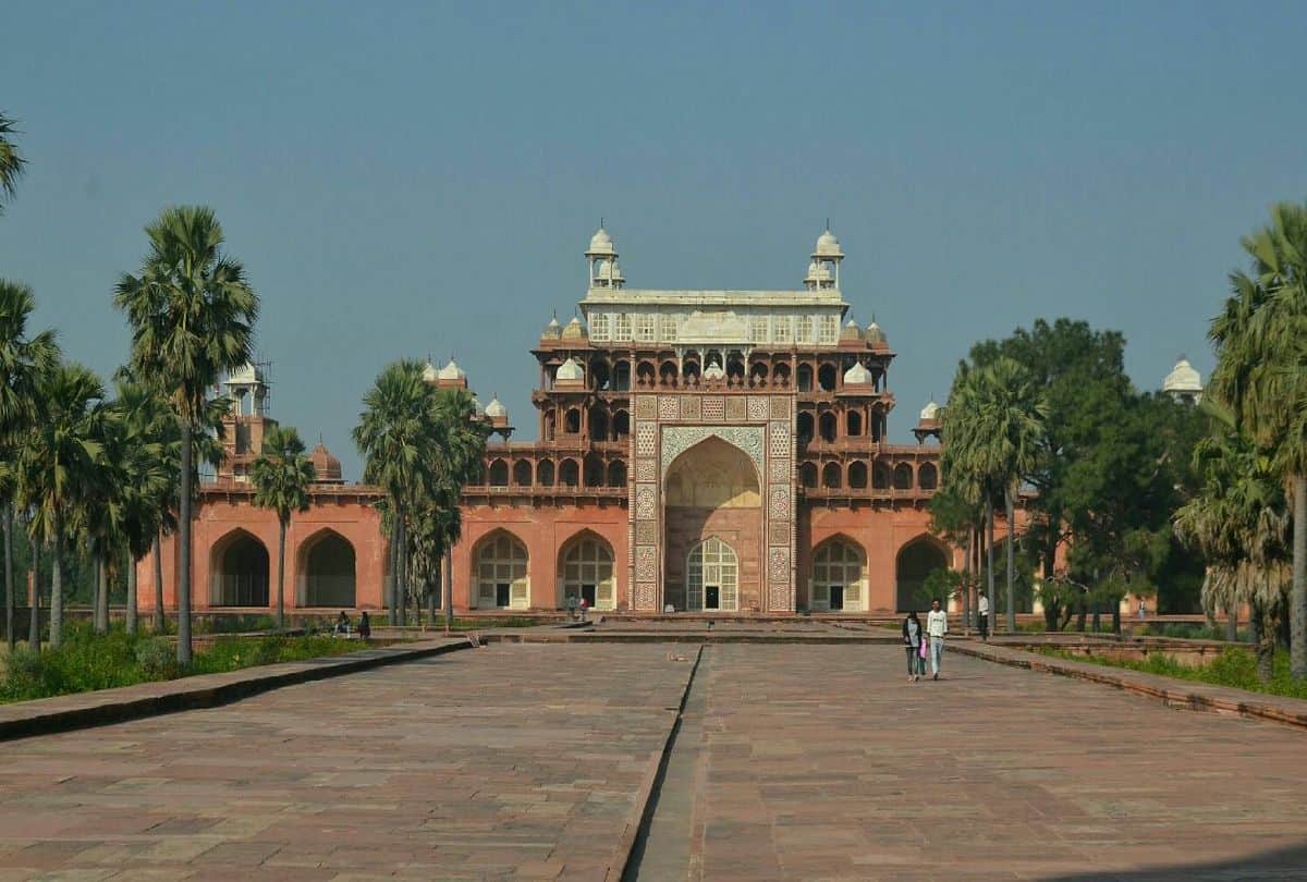 Interpretation center will be built In Fatehpur Sikri where gold and silver coins were minted during Mughal era