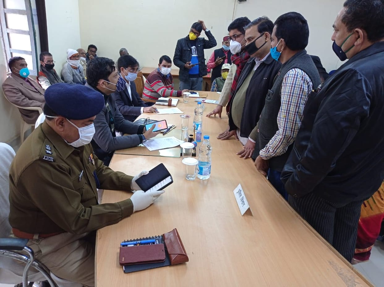 Revenue and police officials should settle land dispute