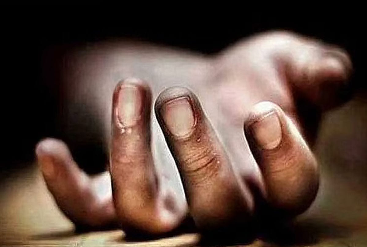 Shuttering of under-construction bridge on Chambal river falls, worker dead