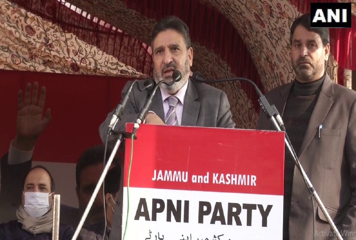 Jammu kashmir apni party president sayed altaf bukhari says its time to stand against unemployment 