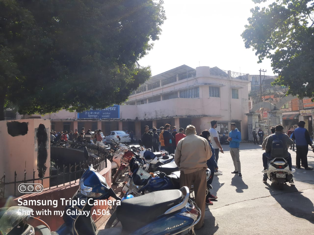 College Reopen Today in Uttarakhand News: Colleges re open From Today photos