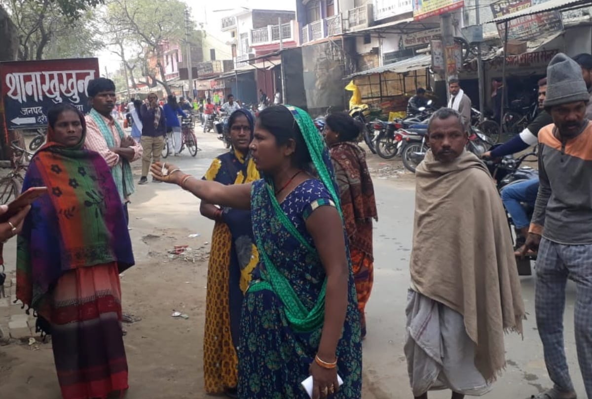 11 people injured in rupee transactions in Deoria