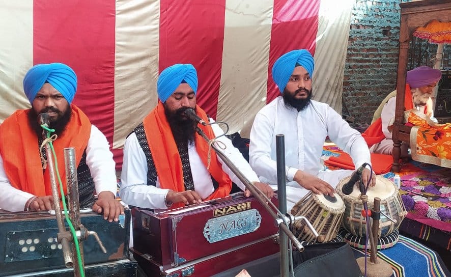 Sadhguru Nanak Pavaliya, Miti Dhud Jag Jagan Hoya ...