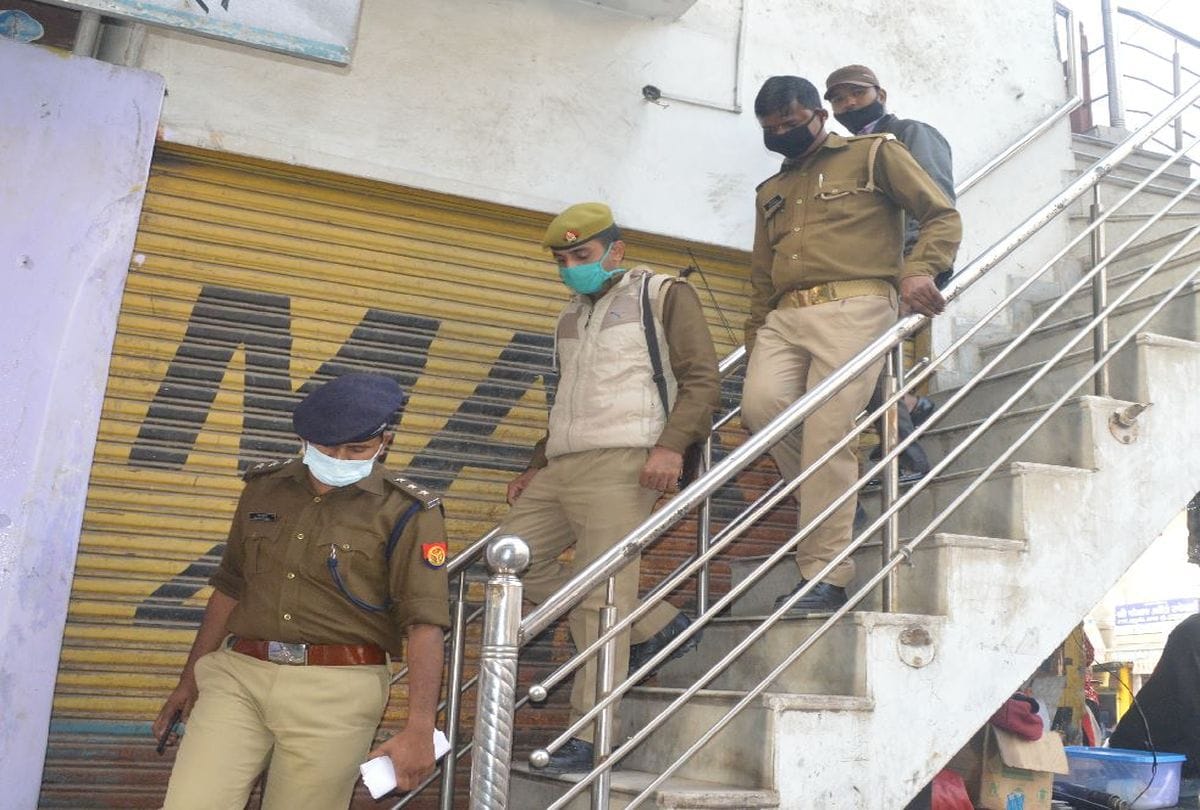 Agra Sex Racket News: Prostitution Gang: Recording Found In Call Girls Mobiles Deals Hotels For Customer