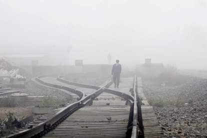 Weather Report: Cold tightens in north India and dense fog engulfs many states