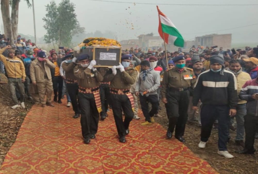 Uttarakhand: Havildar Mukesh Kumar Leave Application Approved for New Year but Martyred Before Retirement