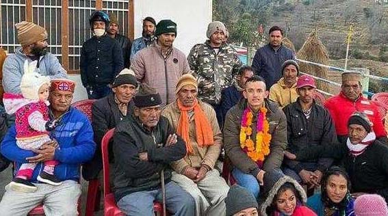 Military officer Nitin received a grand welcome upon reaching the ancestral village