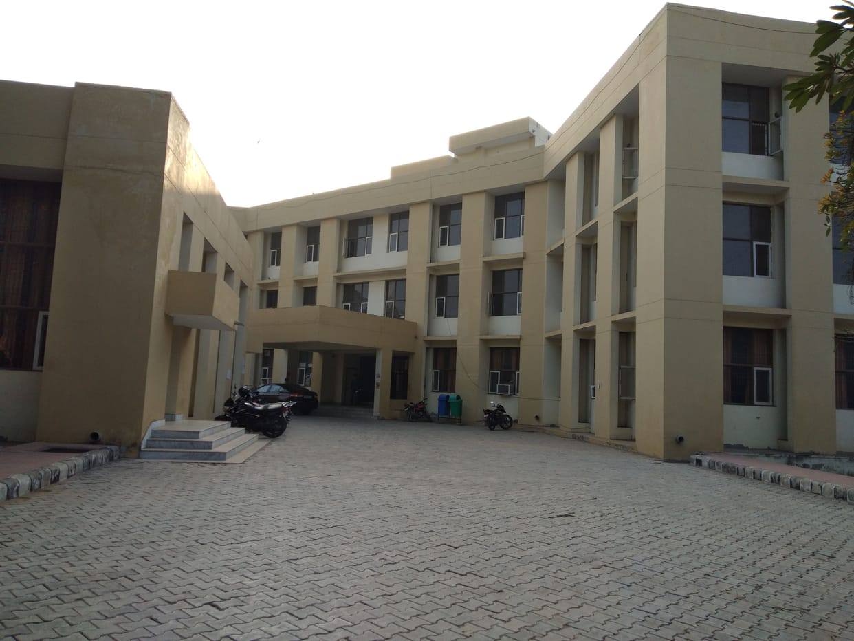 gnm college did not take classes for four years